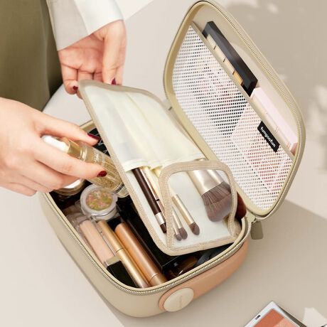 _uWbvŊԌ傫ĴŁAg₷傫߂̃{gpbgACe[łeʃ|[`BWɂ̓bṼ|PbgtŁAׂc[₷ɎoACe̐ɂ҂BuV̎[ɂ߂̎d؂蕔ɂ͉h~̊WtĂA}WbNe[vŒE\Ȏp̍BEVAfނgpĂ̂ŁAƂĂyɖhƖhɗDĂĂȒPBnhxgtȂ̂Ŏ^т₷ACN|[`ȊOɂ[ٖDAgx|[`ȂǗlXȎgłACeBsWhat's fungoofun(t@O[t@)?tfungoofun̓hCc̃bhhbgfUC܂iF DESIGN AWARD܂fUCi[`[ɂčꂽuhłBɗDƎEVAfނgTXeiuňۓIȃfUC̃obO|[`͐E璍ڂW߂Ă܂BTvɂĎBeĂ܂̂ŁA~FASFAn̐F̎dlɕύXꍇ܂B炩߂B