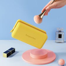 オリエンタルトラフィック(ORiental TRaffic)の軽量 撥水 耐久【WEB限定】EVA長方形マルチポーチ/G-0021