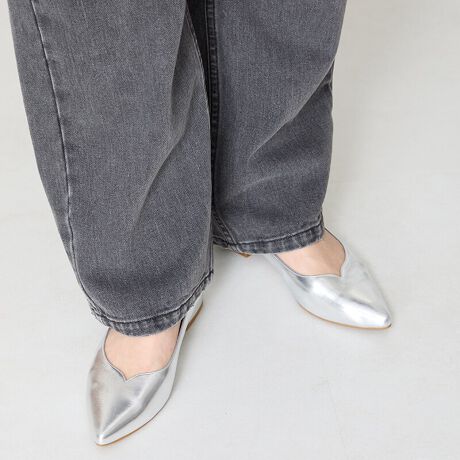 VJbgfUCƌĂāAVvȃfUCȂV[vȃ|CebhgDGKgȕ͋C̃pvXB肰Ȃό`q[ɂȂ߂̌`͈芴AAbp[ƓFł܂Ƃ߂Ă̂ŃX^COɂ킹₷Bx[VbNJ[̃x[WƃubNAlCVo[̓WJŃIItĝ͓IBTvɂĎBeĂ܂̂ŁA~FASFAn̐F̎dlɕύXꍇ܂B炩߂B[^:55105]