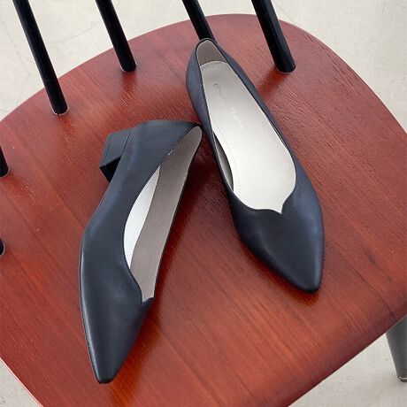 VJbgfUCƌĂāAVvȃfUCȂV[vȃ|CebhgDGKgȕ͋C̃pvXB肰Ȃό`q[ɂȂ߂̌`͈芴AAbp[ƓFł܂Ƃ߂Ă̂ŃX^COɂ킹₷Bx[VbNJ[̃x[WƃubNAlCVo[̓WJŃIItĝ͓IBTvɂĎBeĂ܂̂ŁA~FASFAn̐F̎dlɕύXꍇ܂B炩߂B[^:55105]