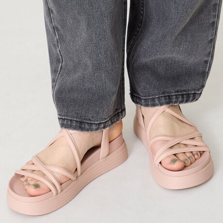 yʂŕ₷AH݂ɂXgbvT_Bg[J[IȃT_́AVvoÅ̂Xgbvł肰Ȃ炵vXB̃Xgbv̓SɂȂĂ邽ߒE₷AC\[̒e͐Xgbv͏_炩NbVfނgpĂ邽߁A₷BJbRCCpcX^CA炵s[XX^C܂ŃR[fBl[gyȂI[}CeB[1BTvɂĎBeĂ܂̂ŁA~FASFAn̐F̎dlɕύXꍇ܂B炩߂B[^:51218]