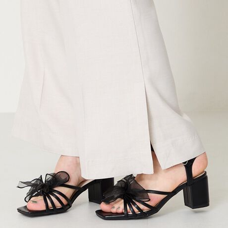 XgbvfUCŉؚȃC[WoA{[̂`[{Ŕo1B6.8cm̃`L[q[ň芴AXgbvłŒ肵Ă̂ŁAڈȏɕ₷BÂȂ肪ȃ{fUCAubNƃzCg̃N[ȃJ[ł܂Ƃ߂āAlłX^COɎ₷T_BTvɂĎBeĂ܂̂ŁA~FASFAn̐F̎dlɕύXꍇ܂B炩߂B[^:51220]