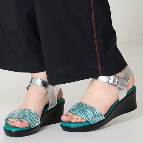 CXg[~l߂xgтɃLLPĉċC𐷂グĂT_B፷̏ȂEGbW\[̗pAтꂽ`ɂ邱ƂłƂVGbgɁBɑ߂̑xgŃz[hAxN^CvŒEȒPȂ̂BFƂĎgu[̓Vo[̃Xgbv킹zFȍGڃJ[B37i23.5jTCY̕Б̏d@215ySTAFF RgzSTAFF@D񕁒ĩTCYF22.5cm/STCYpTCYFS(22-22.5cm)TCYzF҂RgF҂łB}WbNxgőŒłĂƂĂ₷łBSTAFF@I񕁒ĩTCYF23.5cm/MTCYpTCYFM(23-23.5cm)TCYzF҂RgFMTCYł҂łB߂̃xgƈ芴̂EFbW\[ŕ₷łBSTAFF@H񕁒ĩTCYF24.5cm/LTCYpTCYFL(24-24.5cm)TCYzF҂RgF҂łByĕ₷łBb̃CXg[ьĂ킢łBTvɂĎBeĂ܂̂ŁA~FASFAn̐F̎dlɕύXꍇ܂B炩߂B[^:52210]