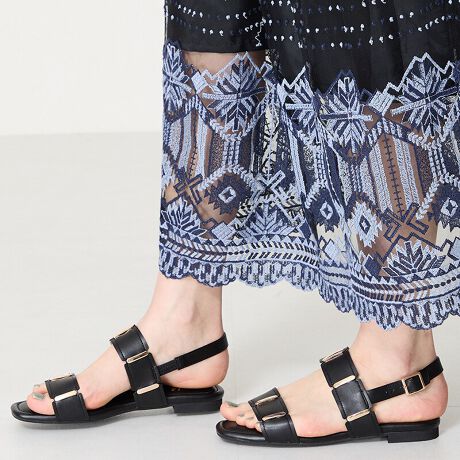 ƂXNGAgDƂȂꊴ̂鑾߃xgɃS[h̋lJWAȕ͋CɂȂACyɑ₷tbg^CṽT_Bď_炩AڈȏɂӂӂȒ~̃NbVŒԕĂĂSɂȂȂ̂|CgBÕ{gɂ킹₷ĂɊ􂷂ACeBTvɂĎBeĂ܂̂ŁA~FASFAn̐F̎dlɕύXꍇ܂B炩߂B[^:52211]