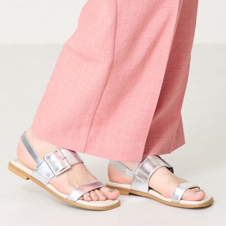 ĂɂƗAXNGA^̑傫߃obNڂtbgT_͑OŃxg̑ςn̂fUCBXgbvɃSdł̂ŁA^b`ŒEł̂BC\[ŜɌ̃NbV邱Ƃő肪_炩Aɂ̂BĂ̓ɉfVo[̓R[fBl[g̎ƂĊyŁB37i23.5jTCY̕Б̏d@171ySTAFF RgzSTAFF@I񕁒ĩTCYF23.5cm/MTCYpTCYFM(23-23.5cm)TCYzF҂RgFMTCYł҂łBb̃xĝłz[hAC\[_炩ĕ₷łBSTAFF@H񕁒ĩTCYF24.5cm/LTCYpTCYFL(24-24.5cm)TCYzF҂RgF҂łBC\[␶n_炩ĕ₷łBSTAFF@N񕁒ĩTCYF25.5cm/LLTCYpTCYFLL(25-25.5cm)TCYzF傫RgFLLTCYxg]܂BLTCY̕tBbgǂłBTvɂĎBeĂ܂̂ŁA~FASFAn̐F̎dlɕύXꍇ܂B炩߂B[^:52217]