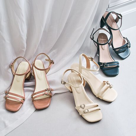 n[gEI[oEXNGAƌ`̈قȂrW[obN1{1{̃xgɂ̂AƂƂlߍ񂾃T_BJ[ɂăX[XfjAGiȂǑfނςĂꂼقȂ镵͋CɂĂ̂ŃX^CO̕L肻B芴̂`L[q[ɂ́AVo[̃^bNC{ApȂ̃ACeBTvɂĎBeĂ܂̂ŁA~FASFAn̐F̎dlɕύXꍇ܂B炩߂B[^:51234]