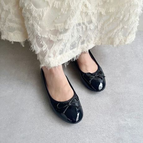 ۂ݂̂郉EhgDŉ炵͋CZoGV[ÝÂGifނőlۂiɎdグ1Bܐ悩܂ŃAbp[ŜƏ_炩AɂܐNbVvXƂŁAJTȉJ̓XgXt[ȗSnBtɗtbgq[ŁAJWA炫ꂢ߃R[f܂ŕLgACeByIXXPOINTzʂ̂\[Etg݌vGꂽ₷ʂł̎gp͒ӁhV[gɎgph^CvܐNbVTvɂĎBeĂ܂̂ŁA~FASFAn̐F̎dlɕύXꍇ܂B炩߂B[^:R-1025]