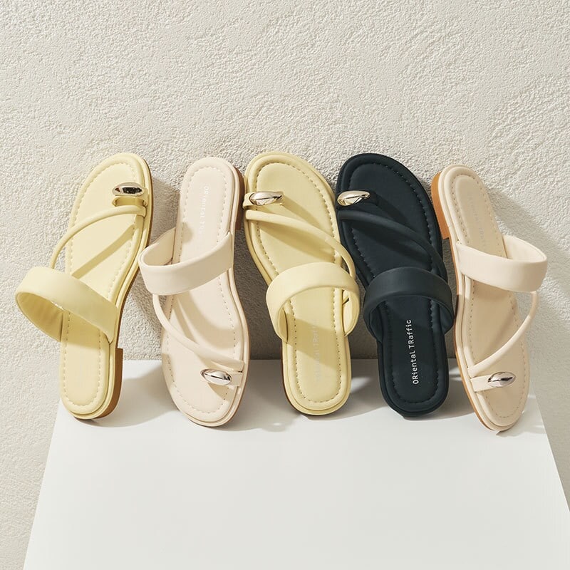 クッション入り 歩きやすい メタルパーツ×パデットベルト トング