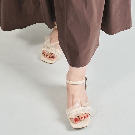 ӂƍL傫߂ȃ`[fUCA݊Ɖ؂₩vXĂ1́Â`[`ȈۂɂȂ菗炵ȂBiȃfUCȂ̂ŁAӂƍLXJ[g⃏s[XƂ̑ǂAfjŃJWA_ER[f߂ȁẢĂɑ̃T_BTvɂĎBeĂ܂̂ŁA~FASFAn̐F̎dlɕύXꍇ܂B炩߂B[^:55210]