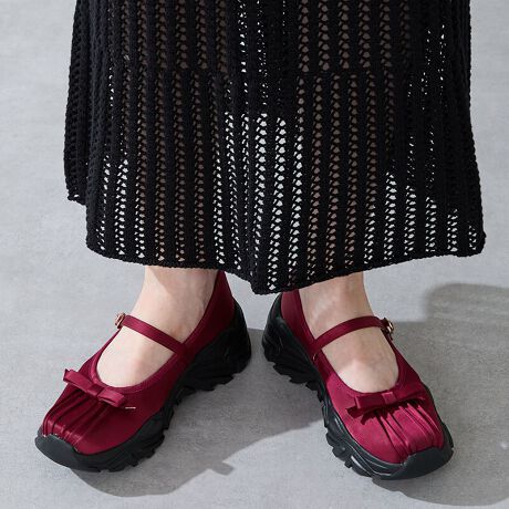 [^:51305]򊴂̂TefނAɉ؂₩vXĂACeBtgɂ͏Ԃ̃{fBe[oGRAȃfUCBܐɓꂽ̊̂MU[ŏ炵_炩ƁAXj[J[\[̃n[h̃AoXōǂVGbgB^̂x[WƁAgh̃bh2FWJłƂƂÂ߂ȃJ[OBTvɂĎBeĂ܂̂ŁA~FASFAn̐F̎dlɕύXꍇ܂B炩߂B