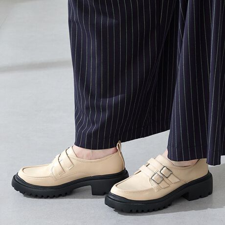 RƂۂ݂̂VGbgV[ÝA̓IȃpCsOɃobNt̃_uxg݊Ղ1Bxg}WbNe[vdlɂȂĂ̂ŊȒPɒEłAyʂȃ{[\[ň芴BbOACeƍ킹₷J[OŁA̃R[fBl[gƃ}b`ċx̂oyȂ肻BTvɂĎBeĂ܂̂ŁA~FASFAn̐F̎dlɕύXꍇ܂B炩߂B[^:51313]