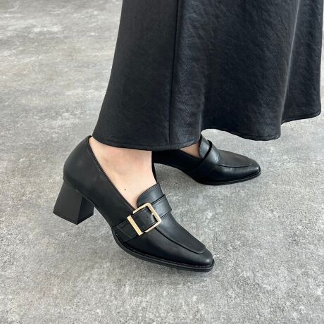 [^:51315]ЂƃNZIȃobN`[tꌩq[[t@[́Aאg̃XNGAgDŃX^CbVɎdグ1B5.5cm̑q[Ȃ̂ŏdS肵Az[hĂ[߂̍bfUCŗ₷˔ACeBXeb`̃RofUCŃJWAvfvX邱ƂŕLR[fBl[gɍ킹₷}`ɎgBTvɂĎBeĂ܂̂ŁA~FASFAn̐F̎dlɕύXꍇ܂B炩߂B