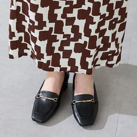 tgɎ{ؚȃS[h̃rbg`[tŁAANZgvXpvXBq[ɂ̓^bNC邱ƂŁA肰ȂPYioB߂̗őɂtBbgȂA芴̂`L[q[Ńq[S҂̕ɂ߁BƂאgVGbgɁAIItgfUCłǂȃV[ɂ}b`邱ƊԈႢȂByPOINTzENbVE2.5cmq[̃`L[q[ň芴₷EłItBXJWAȂǗlXȃV[Ŋ􂷂ꑫTvɂĎBeĂ܂̂ŁA~FASFAn̐F̎dlɕύXꍇ܂B炩߂B[^:52301]