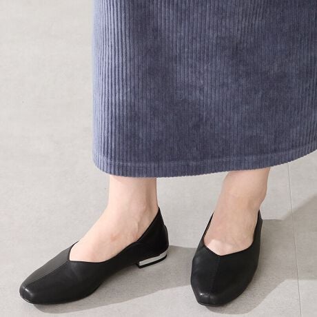 ~j}ɎdグtbgpvX́AVJbg̗ɃZ^[V[̃fUCŏc̃C茩ĂACeB𓥂łou[VdlŁAƗCy͓IB̍b𕢂▭Ȑ[ɁA~ɂ͌NbVȂ̂ŗSnQBVvȂA^bNq[J[̃C\[ŃfBe[ɂ1BTvɂĎBeĂ܂̂ŁA~FASFAn̐F̎dlɕύXꍇ܂B炩߂B[^:52302]