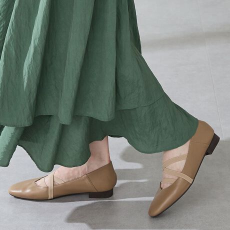 [^:52305]߂ou[VfUC̃tbgpvX́AGɔzuꂽSxgő̍bɂƃtBbgȂǂVѐSfUCɁB悭ۂ݂̂XNGAgDɁAVJbgɂ邱Ƃŏ炵IB̒~NbVɉAc܂ŏ_炩̗̂p邱ƂŁAtBbg◚SnǋỹpvXBTvɂĎBeĂ܂̂ŁA~FASFAn̐F̎dlɕύXꍇ܂B炩߂B