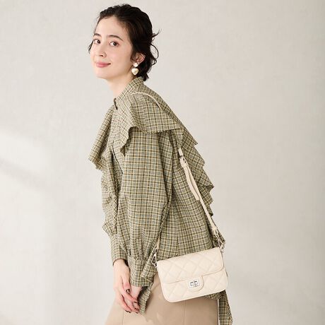 LeBOfUC̃{bNX^V_[obÓAꂽtHg₷AIIt킸lXȃV[Ŋ􂵂ĂꂻBɂ͕̃|PbgtĂ̂ɉAX}[gtHȂǂ̕Ki܂RpNgȃTCYȂ̂ŁAƂOoɂ҂ByIXXPOINTzTCȟіڂقǂăV_[̒߂\TvɂĎBeĂ܂̂ŁA~FASFAn̐F̎dlɕύXꍇ܂B炩߂B[^:BA-262]