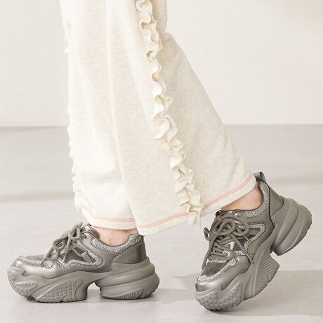 {[Ղȃ\[2{̃V[[X{ȑɃAbvf[gĂXj[J[BCR2{ꏏɌŃ{[oAʁXŌŃ_u{ɂ肨Ď݂ѕŃAWĂ킢BXɃOb^[p[c{Aّfނ̐ؑփfUCꌩ̂ŃJWAR[fiグ̃}XgACeBTvɂĎBeĂ܂̂ŁA~FASFAn̐F̎dlɕύXꍇ܂B炩߂B[^:OT3776]