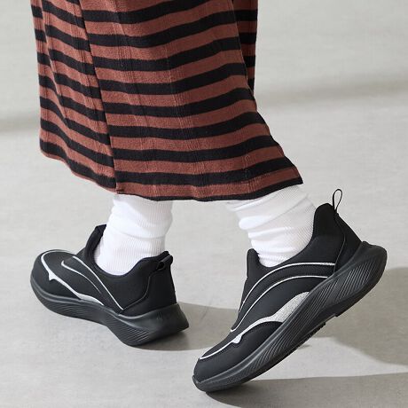 yuԃtBbgziȃOb^[CƐؑփfUCl̑ɉ؂₩YĂnYt[Xj[J[B܂܃X}[gɒEł邤ɁANbV̌葫ɃtBbĝŃANeBuɓɂ􂵂ĂBpƃX^C˔Al̏ɂ߂̂PBTvɂĎBeĂ܂̂ŁA~FASFAn̐F̎dlɕύXꍇ܂B炩߂By@\zEɂ̓IWi݌v̐c邱ƂŁs g킸ɗ܂܃X|bƗ tdlEg킸ɒEłE̓NbVĂAɂtBbgEyʁE[߂̗ŕRȂĂEɂA₷yPOINTzEБ185gƌyʁI(37TCYБł̌v)Eg킸ɗ܂܃X|bƗEZłTbƗĊyI@Dwqă}}AƑւ̃v[gɂ߁IEOb^[Cőɉ؂₩vXECRȂ̃fUCłƂۂ[^:OT3785]