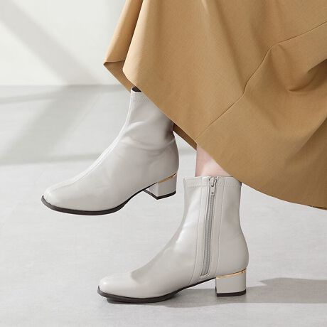 Abp[ŜɃXgb`̌fނgpu[ćAʂtNbṼC\[ŗSnɂƂƂ񂱂1B߂̃q[ɂ̓S[h̃^bNC{A肰ȂiIBc̃CZ^[V[̃fUCɁAɉ^Cg߂ȃVGbgő茩ȂAŃX^CO߂ĂByPOINTzEʂ̂NbV蒆~gpEXgb`̌fނgpAɃtBbgĂEɉ^Cg߂ȃVGbgőE߂̃q[ŕ₷Eq[ɂ̓S[h̃^bNC{AivXTvɂĎBeĂ܂̂ŁA~FASFAn̐F̎dlɕύXꍇ܂B炩߂B[^:52402]