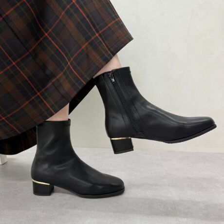 Abp[ŜɃXgb`̌fނgpu[ćAʂtNbṼC\[ŗSnɂƂƂ񂱂1B߂̃q[ɂ̓S[h̃^bNC{A肰ȂiIBc̃CZ^[V[̃fUCɁAɉ^Cg߂ȃVGbgő茩ȂAŃX^CO߂ĂByPOINTzEʂ̂NbV蒆~gpEXgb`̌fނgpAɃtBbgĂEɉ^Cg߂ȃVGbgőE߂̃q[ŕ₷Eq[ɂ̓S[h̃^bNC{AivXTvɂĎBeĂ܂̂ŁA~FASFAn̐F̎dlɕύXꍇ܂B炩߂B[^:52402]