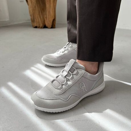 yuԃtBbgzbVfނy₩Ȉۂ̃Xj[J[̓nYt[dlŎg킸ɂƗ͓̂IBɃV[[XSRɂȂĂ葫̌`ɍ킹ĐLk̂ŁAȂ̂BAbp[ɂ͒ʋC̍bVfނgpĂ̂ŒԂ̒płɂA1ĂƏd󂷂Xj[J[BTvɂĎBeĂ܂̂ŁA~FASFAn̐F̎dlɕύXꍇ܂B炩߂By@\zEɂ̓IWi݌v̐c邱ƂŁs g킸ɗ܂܃X|bƗ tdlEbVfނȂ̂ŒʋCǂAɂEyʁE[XAbv̓SRő̌`ɍ킹ătBbgĂyPOINTzEyʁI Б166g(37TCYБł̌v)Eg킸ɗ܂܃X|bƗEZłTbƗĊyI@Dwqă}}AƑւ̃v[gɂ߁I[^:OT3786]