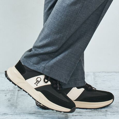 NVbNȃW[}fUCꂽXj[J[̓XG[hɖ{vgp̂dオBŜg[ł܂Ƃ߂oCJ[̃p[cŃntāATCh̃SŜ߂ĂBV[vȍאĝܐVGbgɂ邱ƂœsIȕ͋CɂȂ蕝LX^COɍ\1BTvɂĎBeĂ܂̂ŁA~FASFAn̐F̎dlɕύXꍇ܂B炩߂B[^:OT5702]