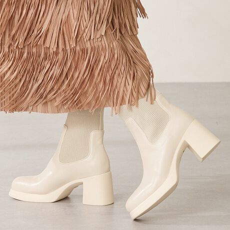 ghp̖ʂ̂ȂVvȃjbgu[ćA܂ɗDtBbg1BX^CAbvĂ鍂߂̃q[Xg[tň芴AڈȏɌyʂɎdグ邱ƂŔɂACeɁBuׂ̍jbgŏc̃CYɌAXNGAgDȂ̂Ŏw܂ł薳ȂƂłB̂fނőlJWAȃX^COu[cBTvɂĎBeĂ܂̂ŁA~FASFAn̐F̎dlɕύXꍇ܂B炩߂B[^:51407]