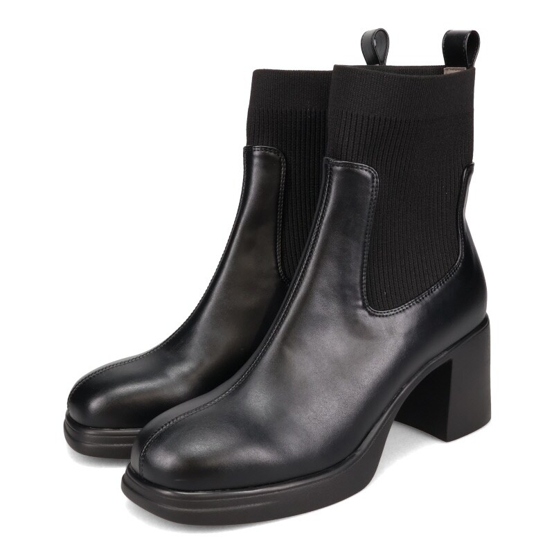 厚手クッション入り【25秋冬新作】タンクソールラウンドショートブーツ