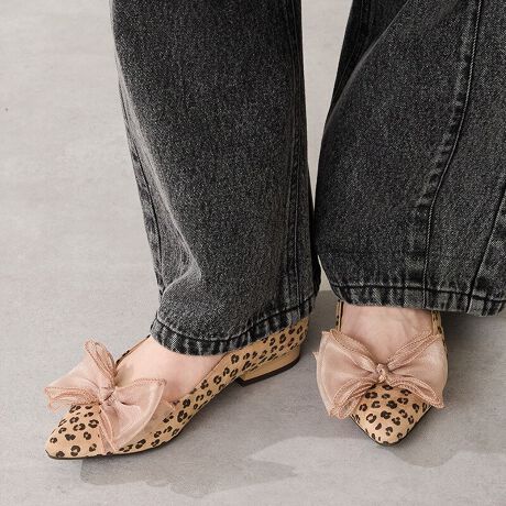 Ԃ̃`[{tF~jCNȃpvX́Atbgq[ŋCyɎ₷ACeBV[vȃ|CebhgDł肵VGbgɁAS[h̃^bNCꂽq[ŏSfBe[|CgɃvXB肰ȂPubNƃsNɉAԂ̃Ip[huE͑ɉf鍡Gڂ̃J[BTvɂĎBeĂ܂̂ŁA~FASFAn̐F̎dlɕύXꍇ܂B炩߂B[^:51321]