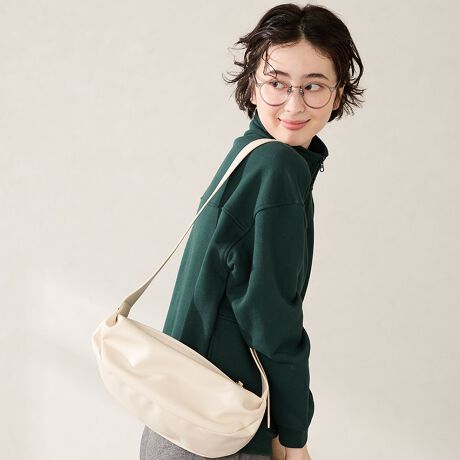 fC[gɂ҂ȃVvȃfUCǂȃR[fBl[gɂł{fB[obOB_炩X[XfނgpĂJ傫Ĵŉו̏oꂪ₷A500ml̃ybg{g܂TCYȂ̂B߂̃V_[xǵAוĂɂȂɂ̂|CgByIXXPOINTzEV_[Xgbv͒߉\E_炩X[XfށE500ml̃ybg{g܂TCYE߂̃V_[xgŁAɂȂɂTvɂĎBeĂ܂̂ŁA~FASFAn̐F̎dlɕύXꍇ܂B炩߂B[^:BA-264]