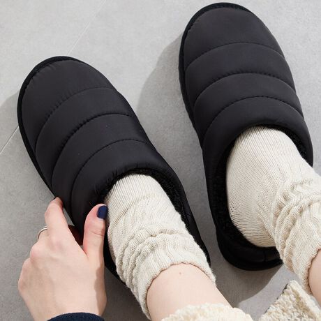 ƗĂƂOoɂ֗ȃpfbgfUC̃bNV[YBŜ{AdlȂ̂ŗuԂɒgAՂƂVGbgŌڂɂقƂ݂ACeBbӂƕ`ŒEɂA\ʂɂ͝H{ċ@\ʂ[B^bNJ[̃Vo[̓R[f̃|CgƂĊyŁByPOINTzEy(Б175g)EŜɃ{AfނgpAuԂɒgE\ʂɂ͝H{AꃉN`EՂƂVGbgŌڂɂقƂ݂EKxɂAfXN[NɂETbƗ̂ŁAU₨ɂ߃TvɂĎBeĂ܂̂ŁA~FASFAn̐F̎dlɕύXꍇ܂B炩߂BySTAFF RgzSTAFF@D񕁒ĩTCYF22.5cm/STCYpTCYFS(22-22.5cm)TCYzF҂RgFSł҂łB{AĂ̂ŁAfŗĂ悭tBbgĂ܂Byʂő^т₷łBSTAFF@K񕁒ĩTCYF24cm/LTCYpTCYFL(24-24.5cm)TCYzF҂RgFi24cm𗚂ĂAEɂ҂łB̃{An܂ĂāA̍bJo[Ă̂łƂĂłBSTAFF@N񕁒ĩTCYF25.5cm/LLTCYpTCYFLL(25.5cm)TCYzF҂RgFi41LLTCYł傤ǗǂłB{AŒgASnƂĂǂłBƂVGbgłB[^:55303]