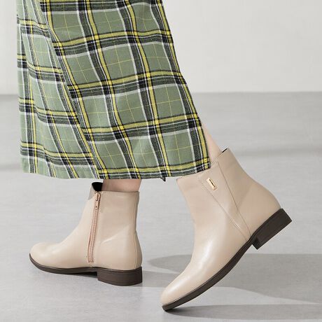 [q[ŕ₷u[ćA`̃^`[tTChɂfUCŁAJWAîdオɁB͋NтiCfނgpA~ɂ͒ɂȂɂ悤NbV邱ƂŗSnʂlꂽdlB悭ۂݑттA[hgD茩AZ߂̏䊴Ń\bNX^CcȂǃbOACeƂByIXXPOINTzʂ̂钆~gpTvɂĎBeĂ܂̂ŁA~FASFAn̐F̎dlɕύXꍇ܂B炩߂B[^:52408]