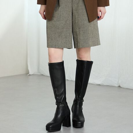 Xgb`fނgp҂VGbg̓ƁAאg̃XNGAgDŃV[v߂ȂfUCɗƂ񂾃LC߃Ou[cB8.5cmƍ̂q[́ATCh炷茩悤ɎdグAÕXg[tň芴悭₷BԂ̃ubNƁAWFR[fɂ}b`uEƂ2FWJBTvɂĎBeĂ܂̂ŁA~FASFAn̐F̎dlɕύXꍇ܂B炩߂B[^:51503]