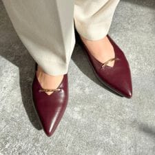 オリエンタルトラフィック(ORiental TRaffic)の通勤 にもおすすめ【25秋冬新作】ラインメタルパーツ ポインテッドトゥ パンプス /55304