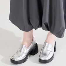 【26春夏新作】厚底ヒールローファー/61106