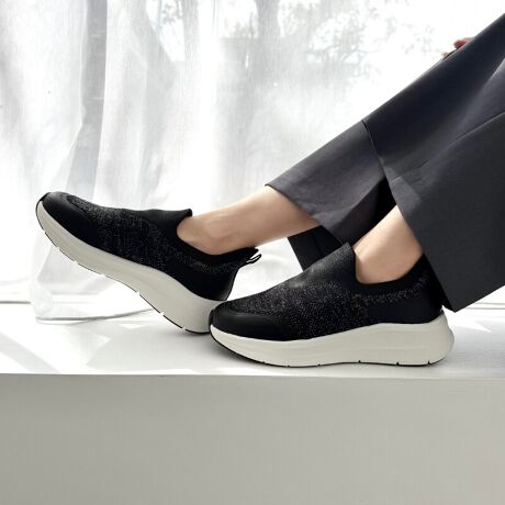 オリエンタルトラフィック