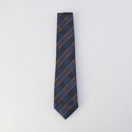 [^ԁF07-66NM05-205]sfUCt`FbÑM[^CłB傫AȂoX̗ǂ`FbNŁAzFłBʂA芴̂镗Ȃ̂ŁA̓IɊƂł̂dオɂȂĂ܂BsfށtiȌ򊴂̌fނgpāAs̘V܂̋@ŐDグĂ܂B