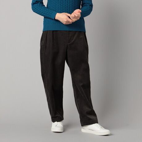 [^ԁF07-71PM22-205]sfUCt1952NɃtXRō̗pꂽp̃T[rXjtH[pcuM-52vx[XɂAQ^bÑChpcłBɑ̃Xg[gVGbgpcłȂiȈۂ^ĂVGbgő̖͂łB[ҏƍLn蕝AYɂ܂܂ŗĂXg[gVGbgłB኱̃e[p[h܂AƂ܂̂ŃOXWXgɐグĒp̂߂łBtg̃^bŃAqbv̋AiȃVGbg𐶂ݏofBe[Ƃ܂BIWi̓tg{^tCłAt@Xi[ɕύXAEGXg딼ɃSė₷AWĂ܂BsfށtRbg1008EF[R[fCgpĂ܂Bʏ̃R[fCfނiˁjAnnɍĂ܂B̃R[fCfނ̓NVbNłBî̃R[fCfނ͂܂AaыZpBĂȂׁÃR[fCԂƂĎgpĂ܂BjNтꂽ\ʊɒg݂fނłBs̑dltEc[^bNE