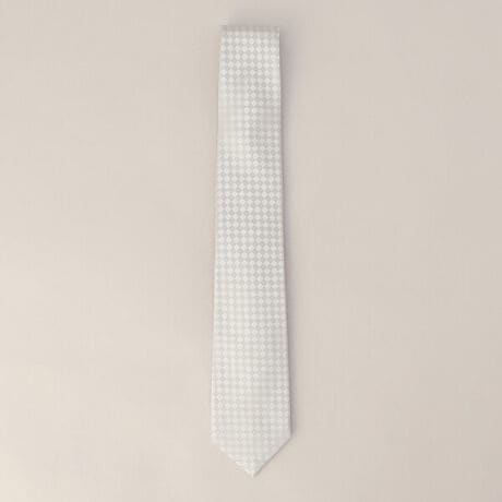 [^ԁF07-66NM54-205]sfUCtԂ̃tH[}lN^CłB𗧑̓IɐDグ邱ƂŉŝdオɂȂĂ܂BsfށtiȌ򊴂̌fނgps̘V܂̋@ŐDnłB