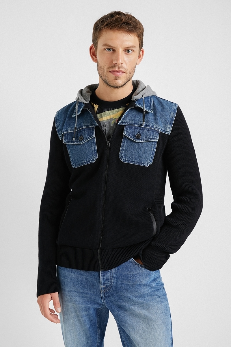 【NEW】デシグアル/スウェットとデニム素材のメンズセーター スウェットとデニム素材のメンズセーター | デシグアル(Desigual