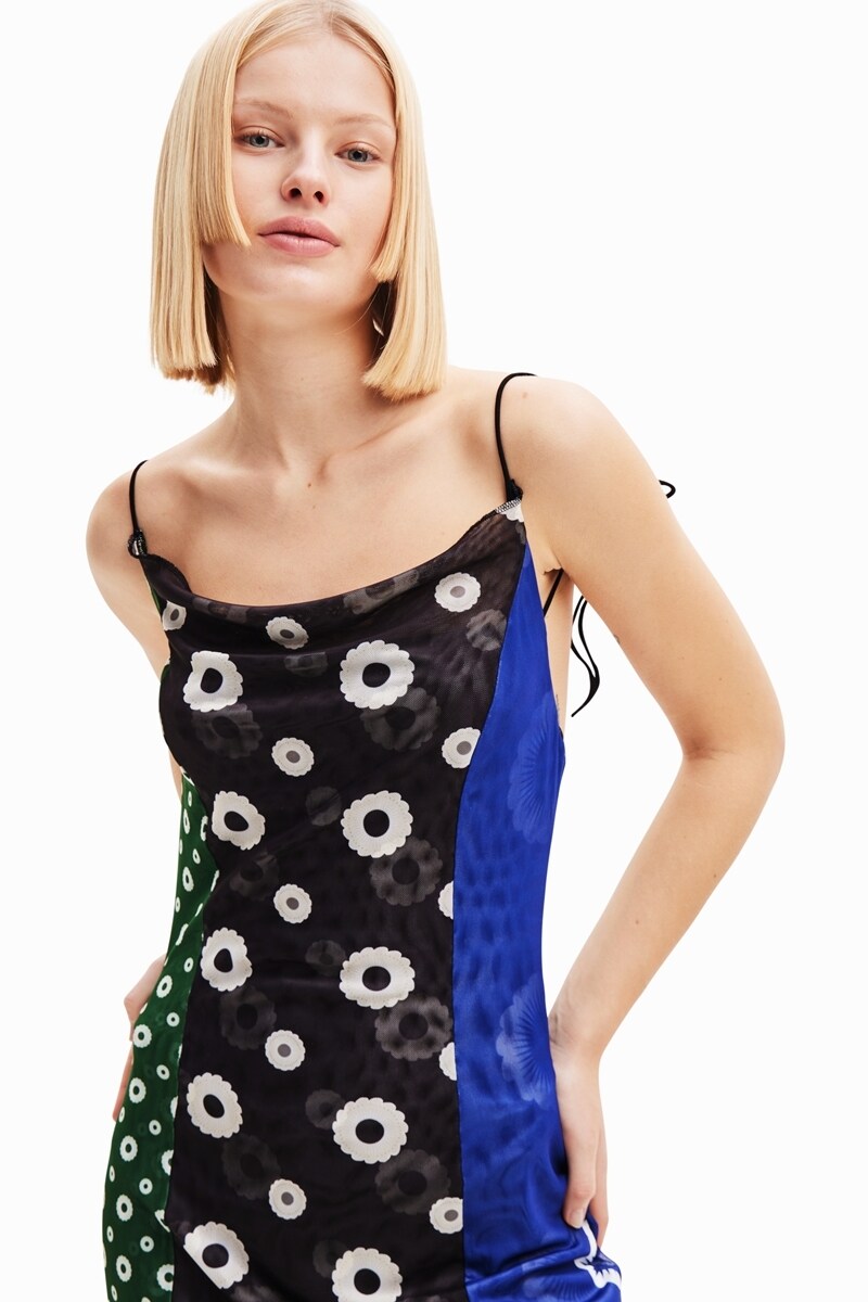 美品✦Desigual　デシグアル　幾何学模様ワンピース　L 幾何学模様 ミディワンピース | デシグアル(Desigual) | マルイ