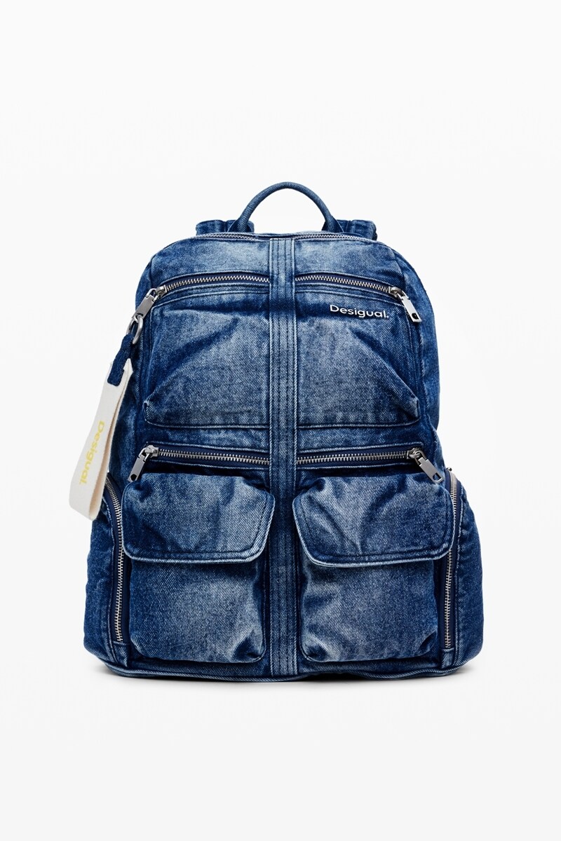 DENIM PRIORI MULTIPOCKET デニムバックパックミディアム DENIM PRIORI MULTIPOCKET デニムバックパックミディアム
