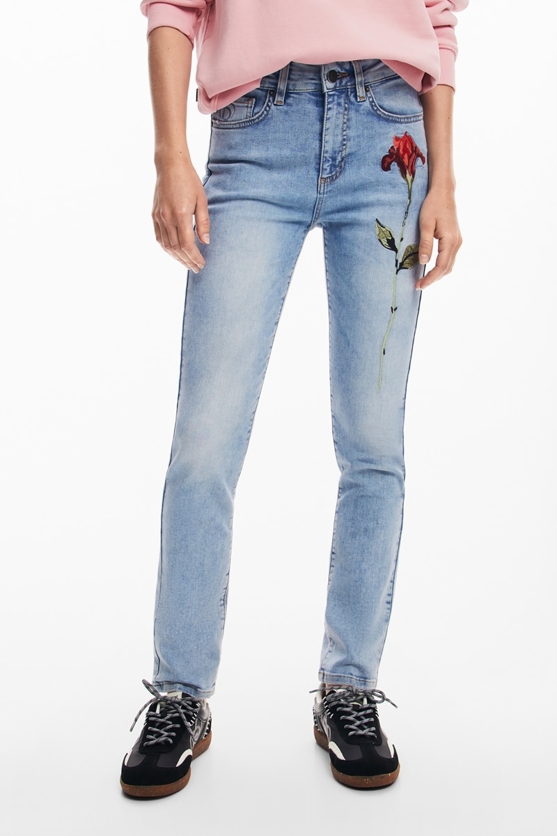 ScoLar スカラー 綿×レース異素材アップリケデニムパンツ | スカラー