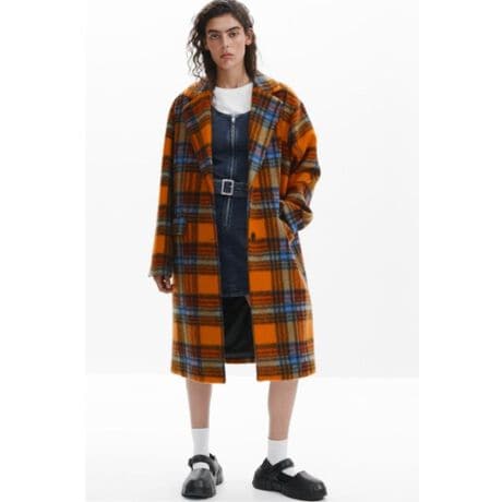 [^:24WWEW79]N₩ȃIWx[XɁAu[̃Cf}hX`FbÑR[gBƂVGbgȂAƂ݌ŐꂽۂɁBtg̑傫߃{^ƗTCh̃|PbgANVJȕ͋CoB_炩ȋNёfނgpAĝ݂GߊՂ̈ꒅłByDesigualfVOAzoZĩt@bVuhuDesigualifVOAjvBXyCŁgƂ͈ႤhƂӖƂÃuhɂ͂ȂnCC[WJtȐFgGL]`bNȃp^[Apb`[NfjȂǒľĂACeWJBfC[ɂAhXAbvɂ􂷂镝LfUĆBfB[Xł͂ȂAYV[YȂǕLCibvWJBuhɂȂĂDesigual(Ƃ͈Ⴄ)́Ag̐lƈႤƂǂꂾ؂ŊyƂȂ̂߂ĊĂ炢Ƃ̊肢߂Ă܂B RŊyAJtőOB{̎Ăъo܂N₩ȃJ[vgAƂ͈ꖡႤX^C̓t@bVŷ΂łByTCYڍׁzXSF105.5cm g49cm qbv53.5cm 56cm 58.9cm SF106cm g51cm qbv55.5cm 58cm 59.2cm MF106.5cm g53cm qbv57.5cm 60cm 59.5cm LF107cm g56cm qbv60.5cm 63cm 60cm XLF107.5cm g59cm qbv63.5cm 66cm 60.5cm îCɓo^ƁAi̍ē׎ɒʒm󂯎邱Ƃł܂BɂACɓo^ẴZ[ȂǁAȓTm点Ă܂B