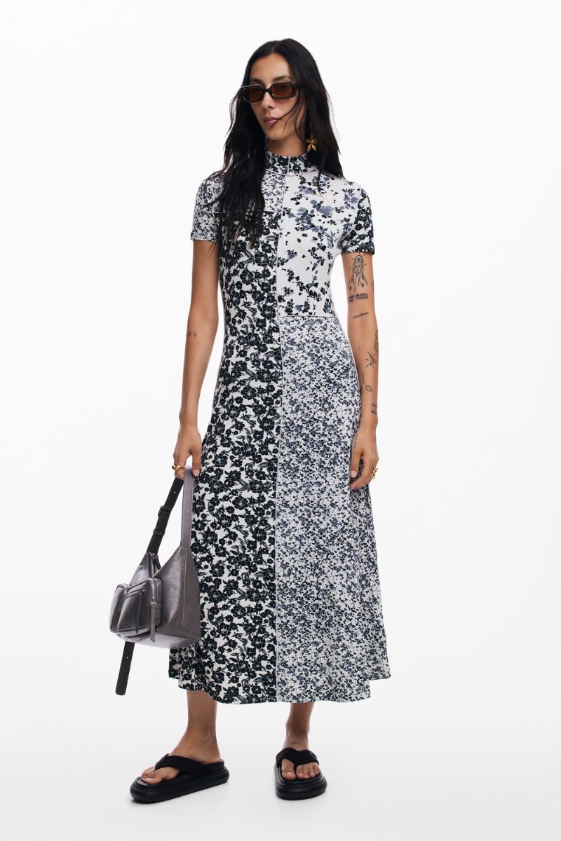 極美品　Desigual（デシグアル）　ショート チュニック　ワンピース ショート チュニックワンピース | デシグアル(Desigual