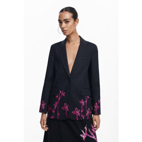 [^:25SWEWX1]VvȃfUCȂAWPbg̐⑳ɕ`ꂽN₩ȗ̃t[vgAN[ȃubNx[XɉfA؂₩vX܂Bꂽe[[hVGbǵAtH[}ɂJWAɂΉ\BVO{^dlŁAX}[gȈۂo܂BpcXJ[gƍ킹āA܂܂ȃX^Cy߂ꒅłByDesigualfVOAzoZĩt@bVuhuDesigualifVOAjvBXyCŁgƂ͈ႤhƂӖƂÃuhɂ͂ȂnCC[WJtȐFgGL]`bNȃp^[Apb`[NfjȂǒľĂACeWJBfC[ɂAhXAbvɂ􂷂镝LfUĆBfB[Xł͂ȂAYV[YȂǕLCibvWJBuhɂȂĂDesigual(Ƃ͈Ⴄ)́Ag̐lƈႤƂǂꂾ؂ŊyƂȂ̂߂ĊĂ炢Ƃ̊肢߂Ă܂B RŊyAJtőOB{̎Ăъo܂N₩ȃJ[vgAƂ͈ꖡႤX^C̓t@bVŷ΂łBîCɓo^ƁAi̍ē׎ɒʒm󂯎邱Ƃł܂BɂACɓo^ẴZ[ȂǁAȓTm点Ă܂B