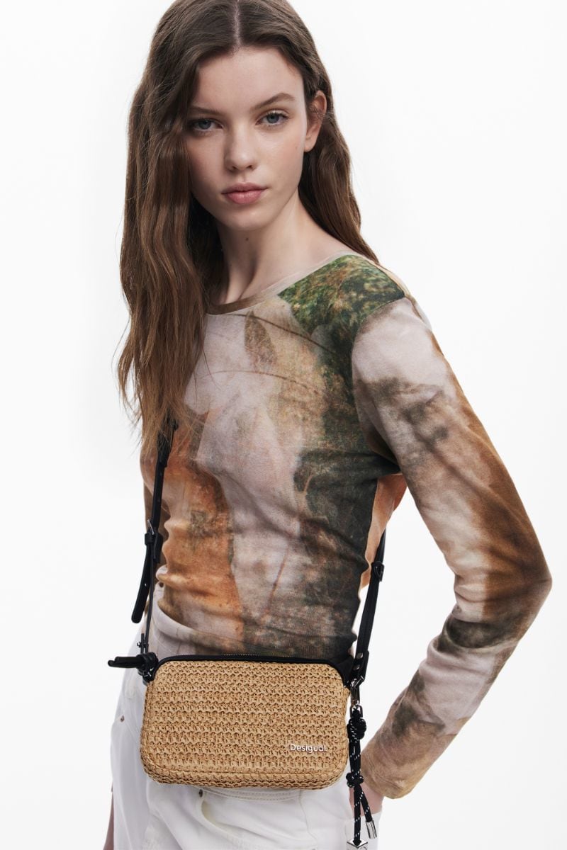 カードホルダー付スタッズウォレット | デシグアル(Desigual) | マルイ