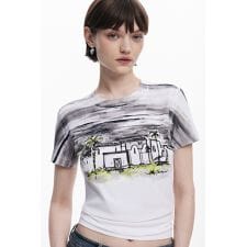 ヤシの木柄の半袖Tシャツ