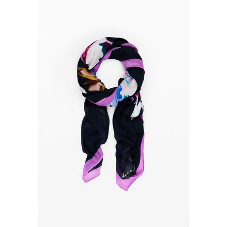 [^:25WAWA23]N₩ȐF̉ԕnɕ`ꂽA傫ď_炩G̒`̃XJ[tByDesigualfVOAzoZĩt@bVuhuDesigualifVOAjvBXyCŁgƂ͈ႤhƂӖƂÃuhɂ͂ȂnCC[WJtȐFgGL]`bNȃp^[Apb`[NfjȂǒľĂACeWJBfC[ɂAhXAbvɂ􂷂镝LfUĆBfB[Xł͂ȂAYV[YȂǕLCibvWJBuhɂȂĂDesigual(Ƃ͈Ⴄ)́Ag̐lƈႤƂǂꂾ؂ŊyƂȂ̂߂ĊĂ炢Ƃ̊肢߂Ă܂B RŊyAJtőOB{̎Ăъo܂N₩ȃJ[vgAƂ͈ꖡႤX^C̓t@bVŷ΂łBîCɓo^ƁAi̍ē׎ɒʒm󂯎邱Ƃł܂BɂACɓo^ẴZ[ȂǁAȓTm点Ă܂B