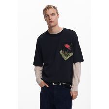 【5サイズ展開/S/XXL】バンダナ柄の半袖Tシャツ